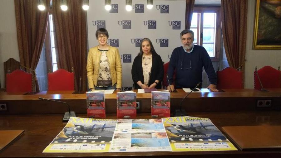 De esquerda a dereita, Ángeles Vázquez, Celia Besteiro e Manuel Rey. Foto: Servimav-USC