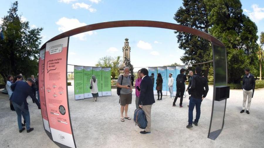 A exposición pode visitarse no Paseo da Ferradura da Alameda. Foto: Santi Alvite