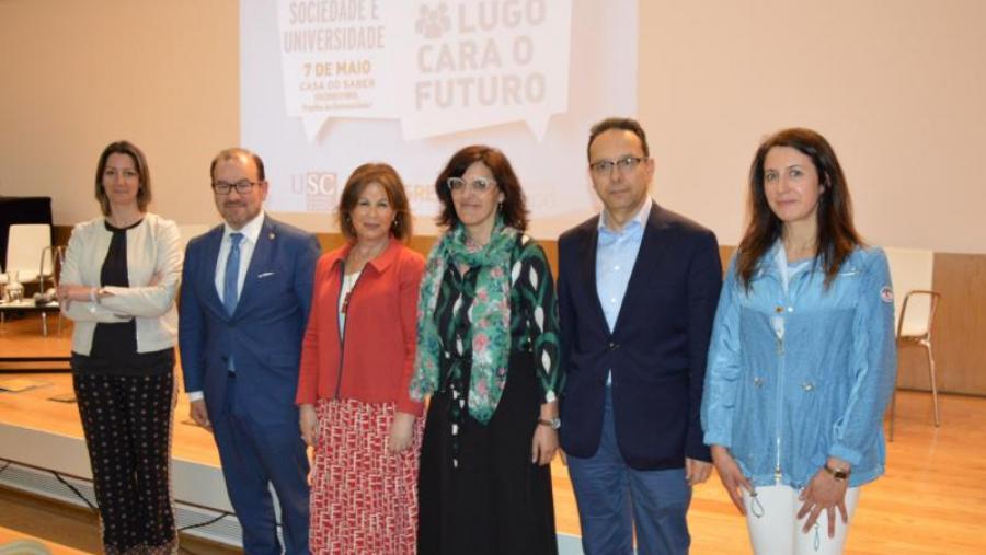 De esquerda a dereita, Méndez, Lopez, García, Valcárcel, Varela e Gómez, na Casa do Saber de Lugo