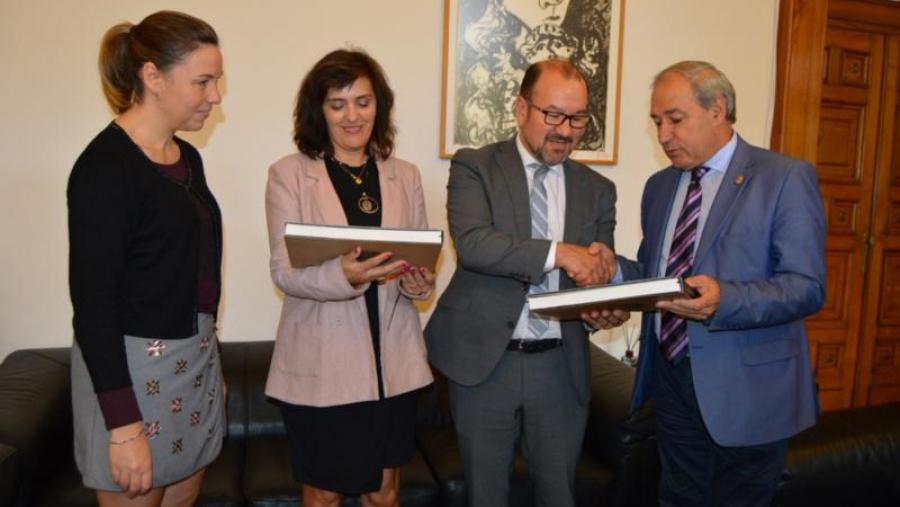 De esquerda a dereita, García, Valcárcel, López e Tomé, na Deputación Provincial de Lugo